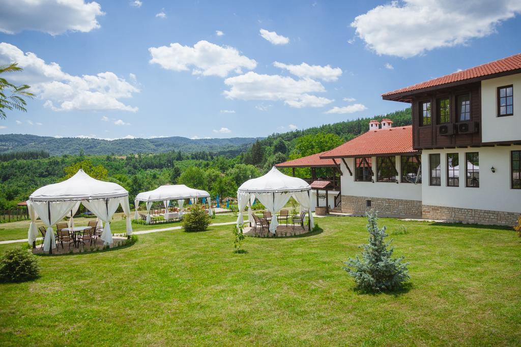 Complex Rayuvski Han Rayuvtsi Dış mekan fotoğraf