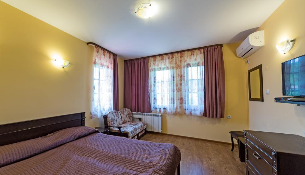 Complex Rayuvski Han Rayuvtsi Dış mekan fotoğraf